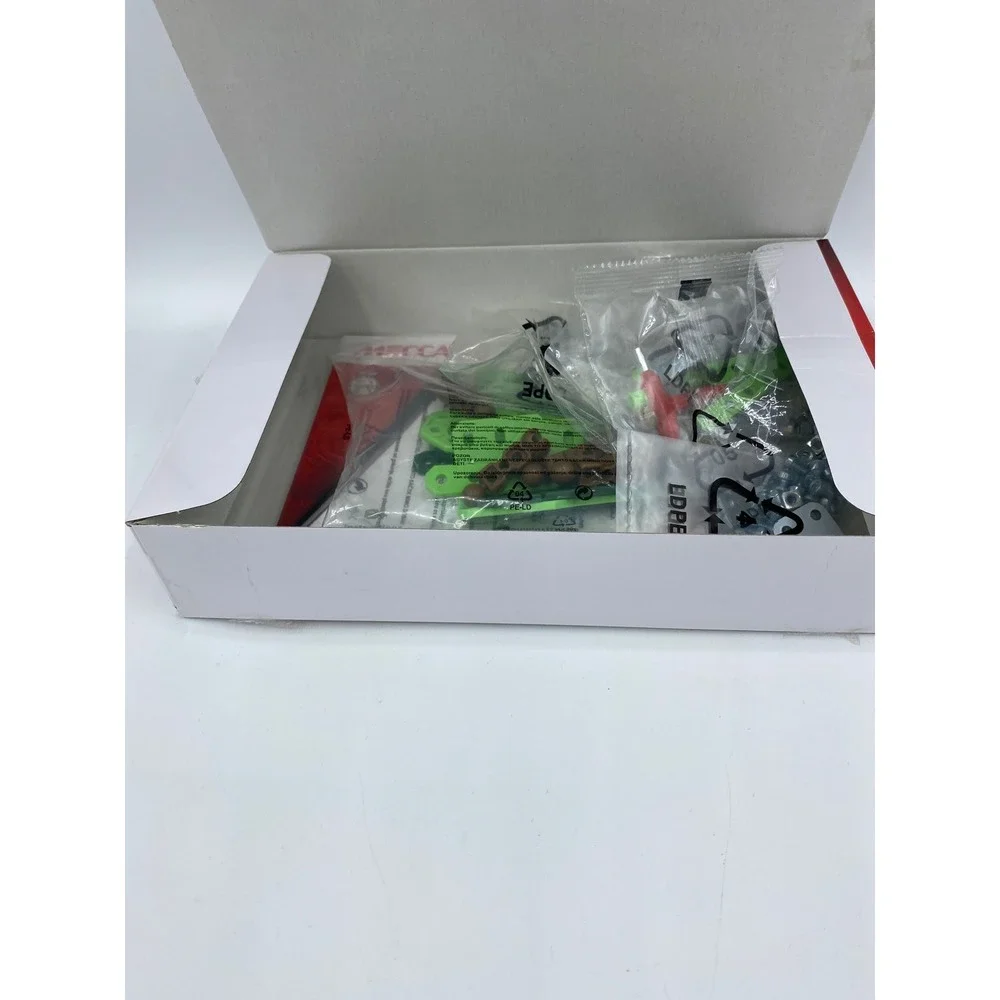 MECCANO Maker System 10 Models Dinosaurs Kids Green 179 Parts 16209